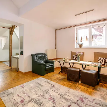 Apartment Lavender Attic W Ac Working Desks Bucharest