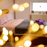 Lavender Attic W Ac Working Desks