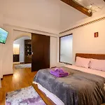 Lägenhet Lavender Attic W Ac Working Desks Bukarest